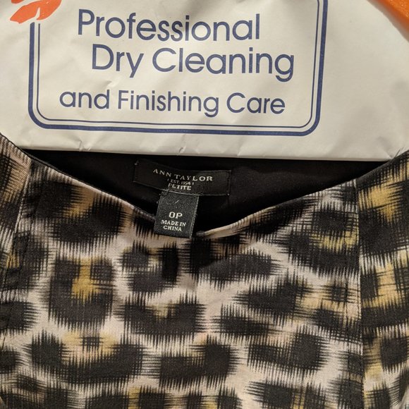 Animal print work dress - Picture 2 of 5